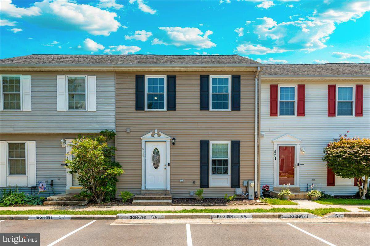 Property Photo: 519 Realm Court E MD 21113