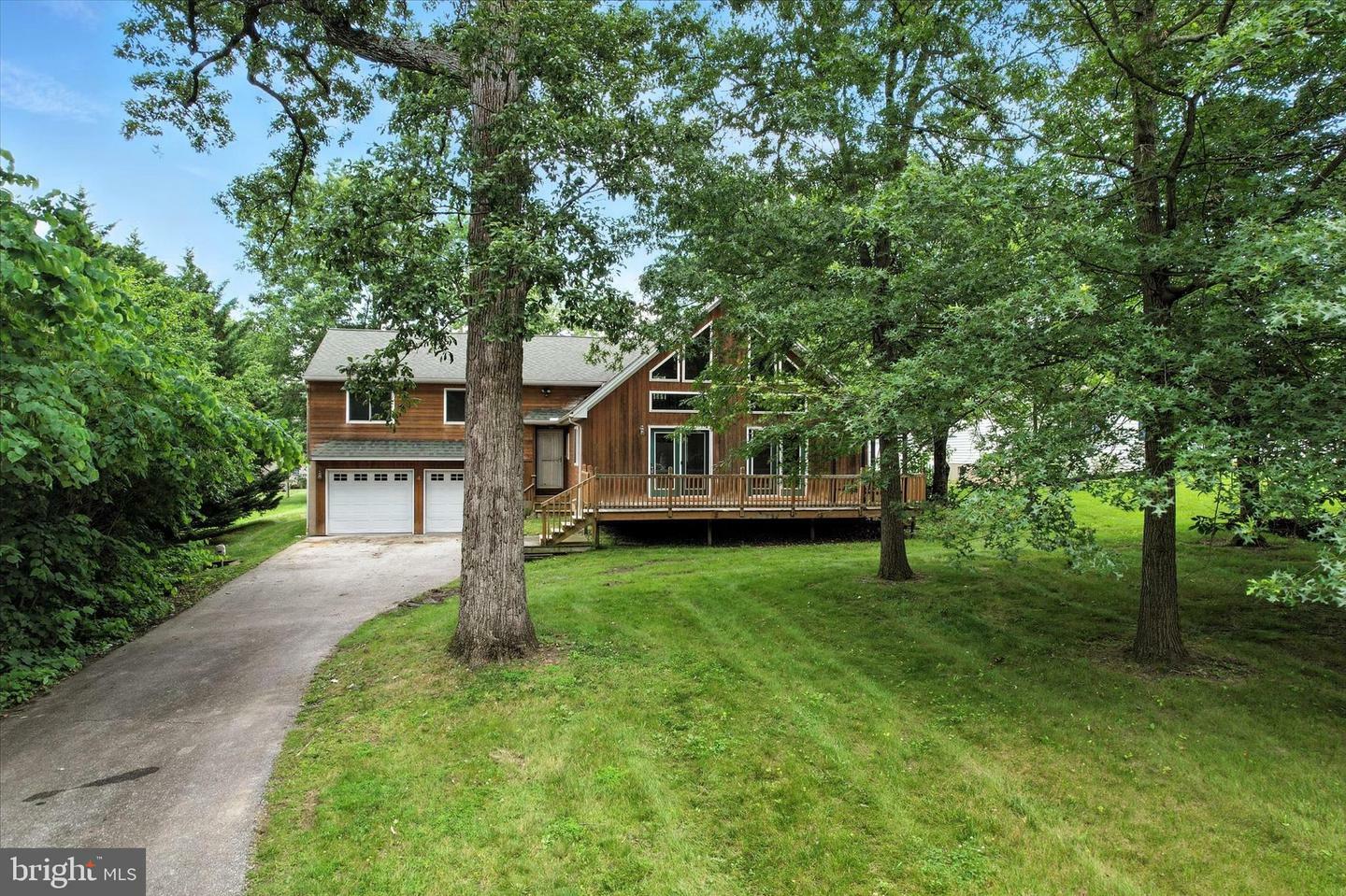 Property Photo: 4 Johnson Drive PA 17316