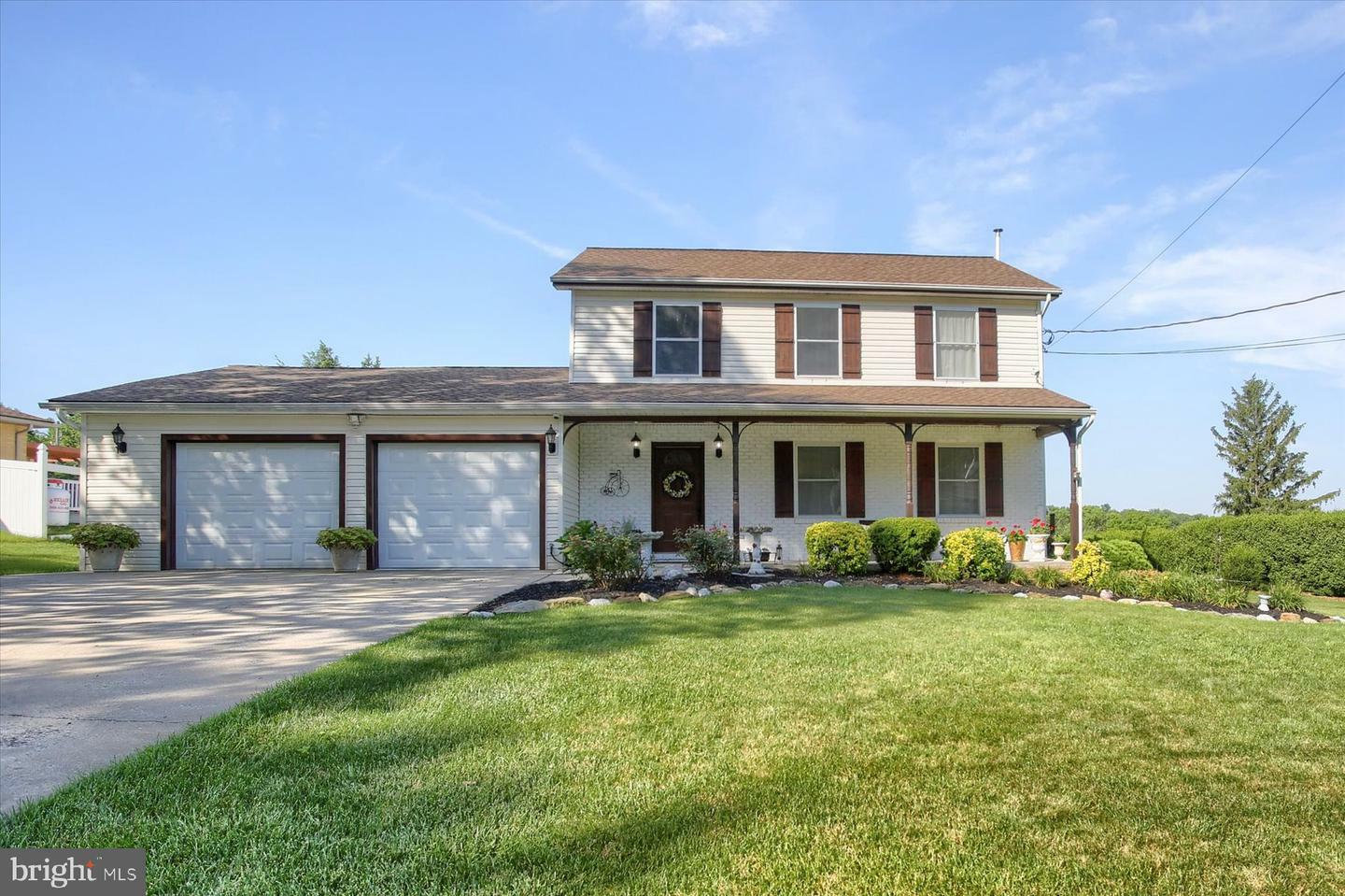 Property Photo:  908 Sunnyside Road  PA 17036 