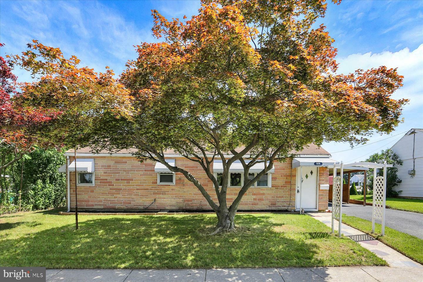 528 N Enola Drive  Enola PA 17025 photo