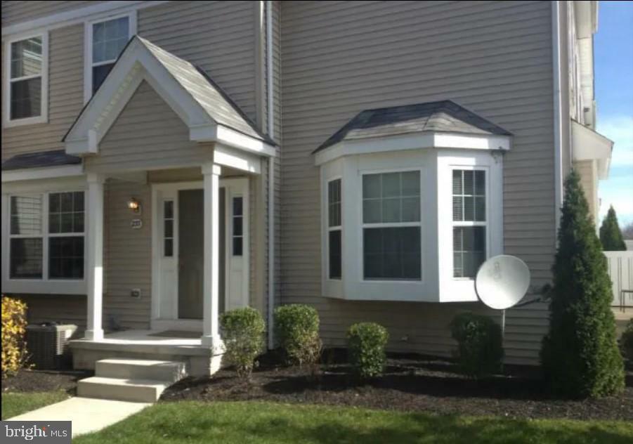 Property Photo: 233 Flagstone Road 5 PA 19425