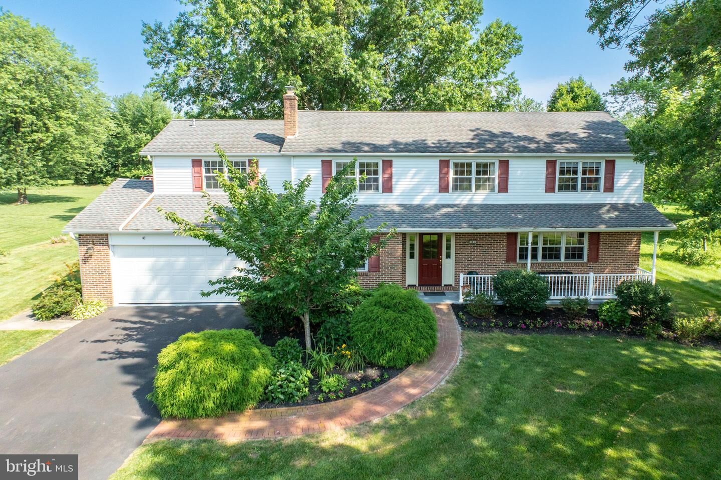 Property Photo:  886 Laurel Lane  PA 19438 