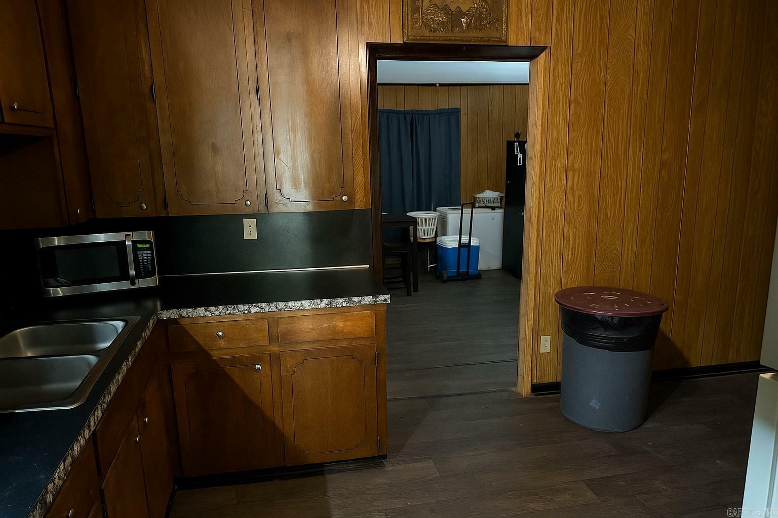 Property Photo: 2111 Whyte Drive AR 72117