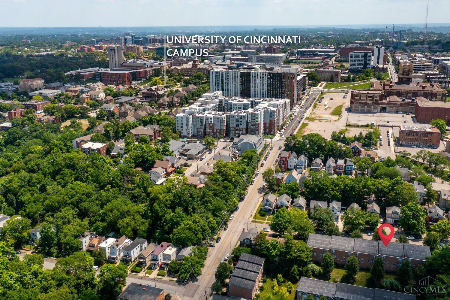 Property Photo: 2519 Ravine Street OH 45219
