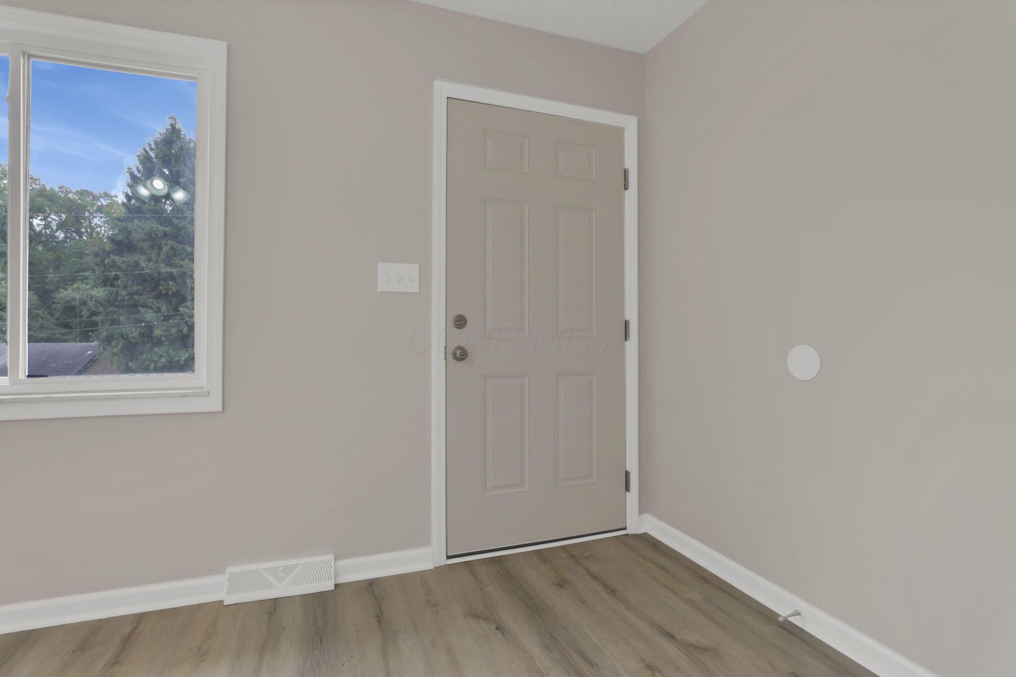 Property Photo: 1647 Union Street OH 43130