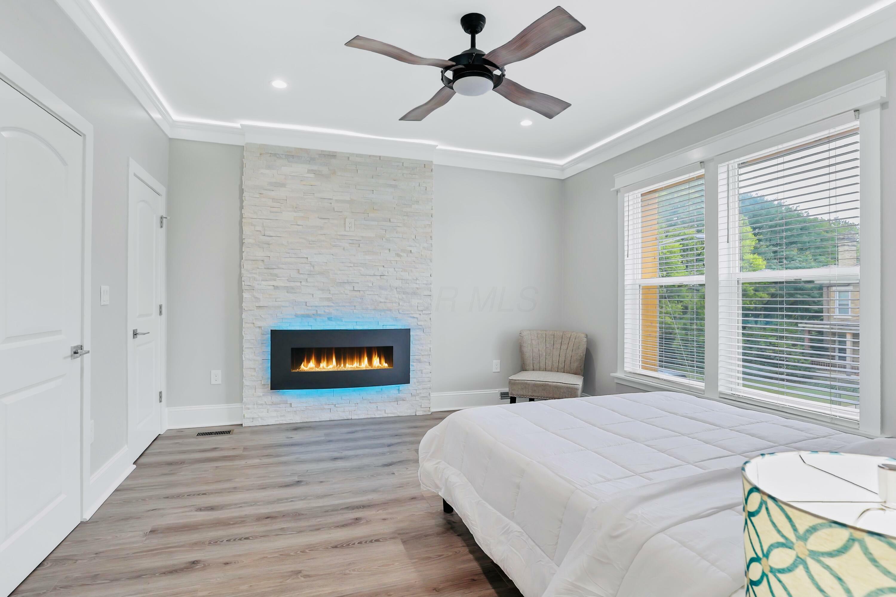 Property Photo: 571 Linwood Avenue OH 43205