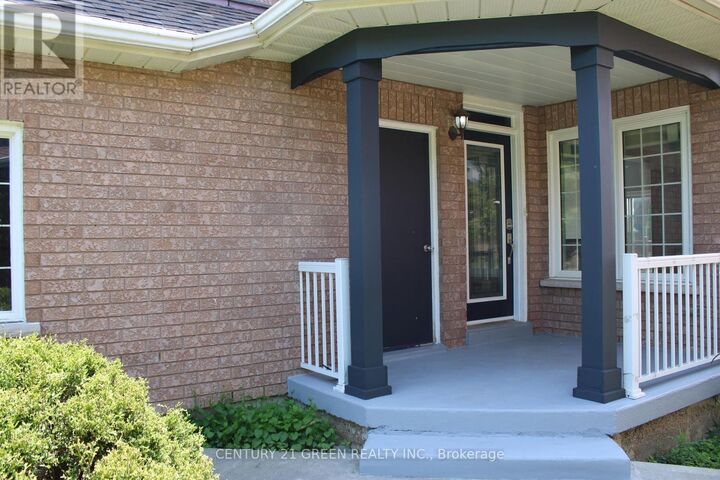 Property Photo: 7306 Aldercrest Drive ON L5N 7T3