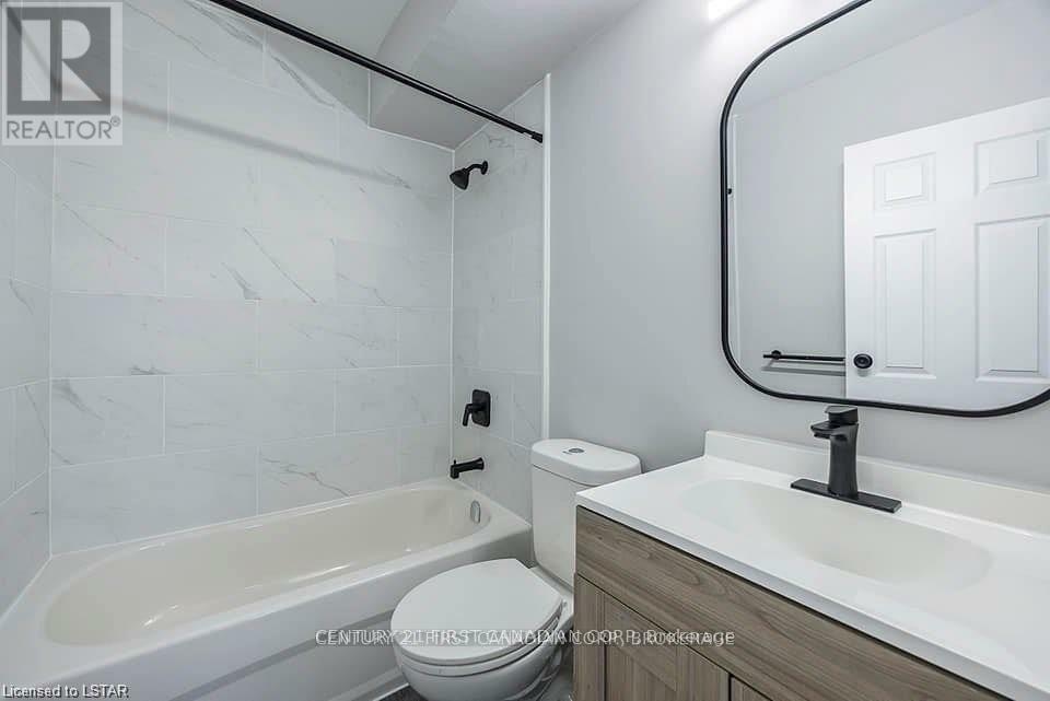 Property Photo: 871 Adelaide Street 306 ON N5Y 2M2
