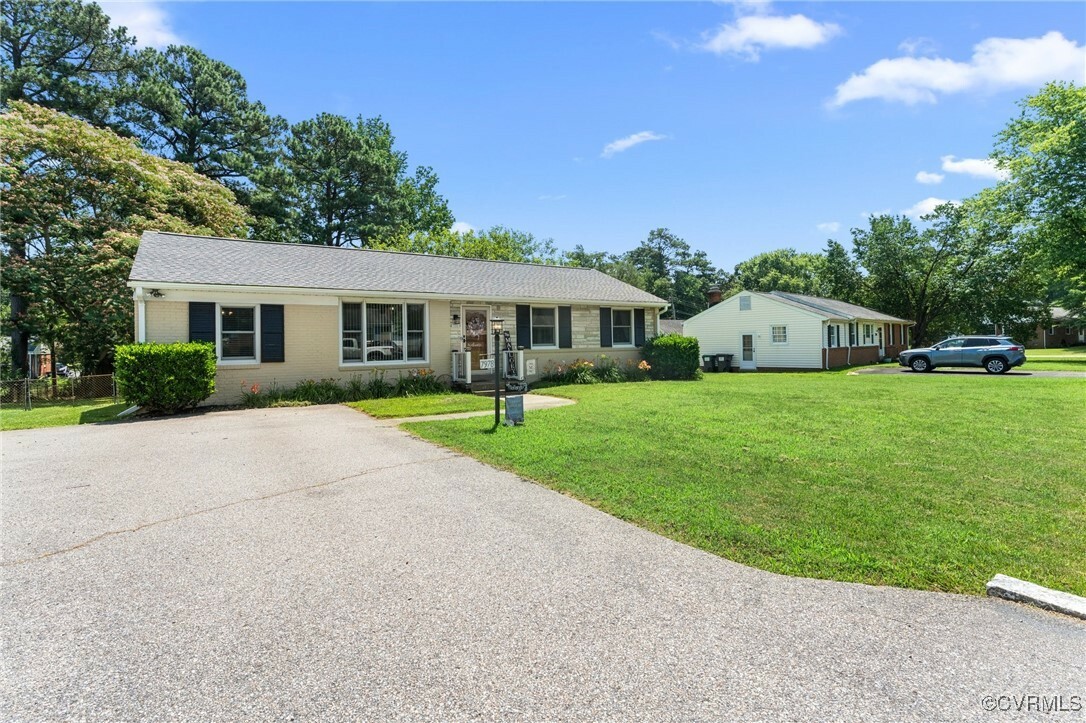 Property Photo: 7978 Meadow Drive VA 23111
