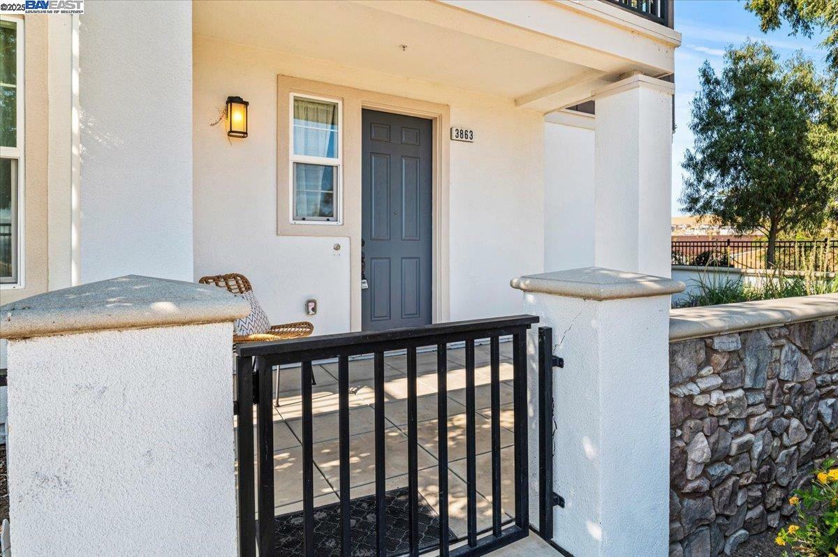 Property Photo:  3863 Camino Loop  CA 94568 