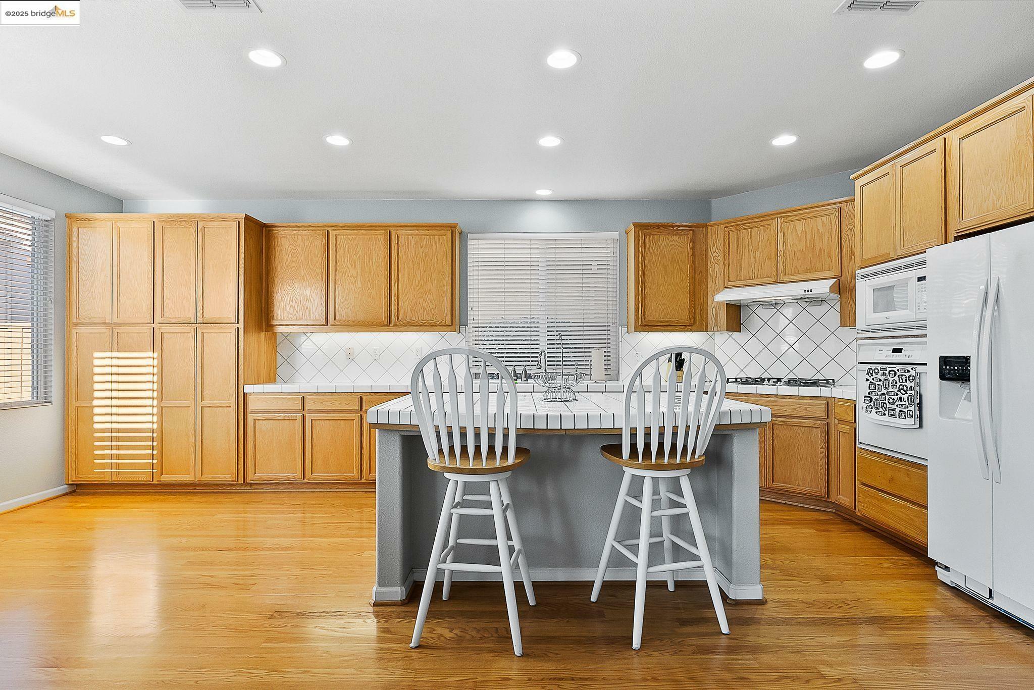 Property Photo: 217 Dorchester Ct CA 94505