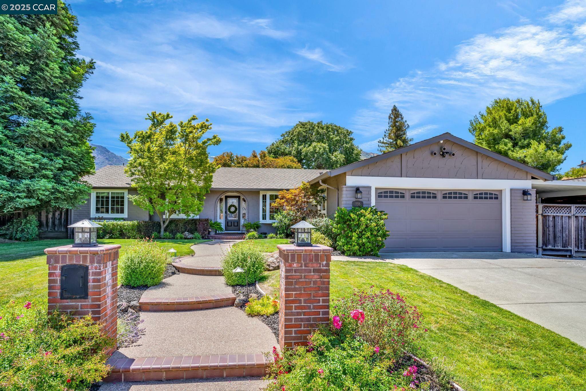 Property Photo: 735 Bloching Cir CA 94517