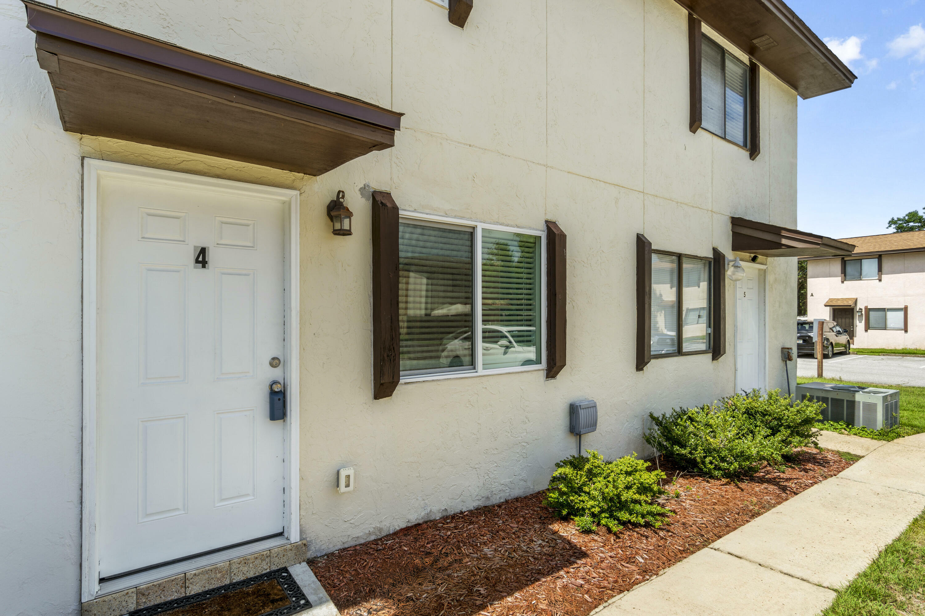 Property Photo: 710 Legion Drive O4 FL 32541