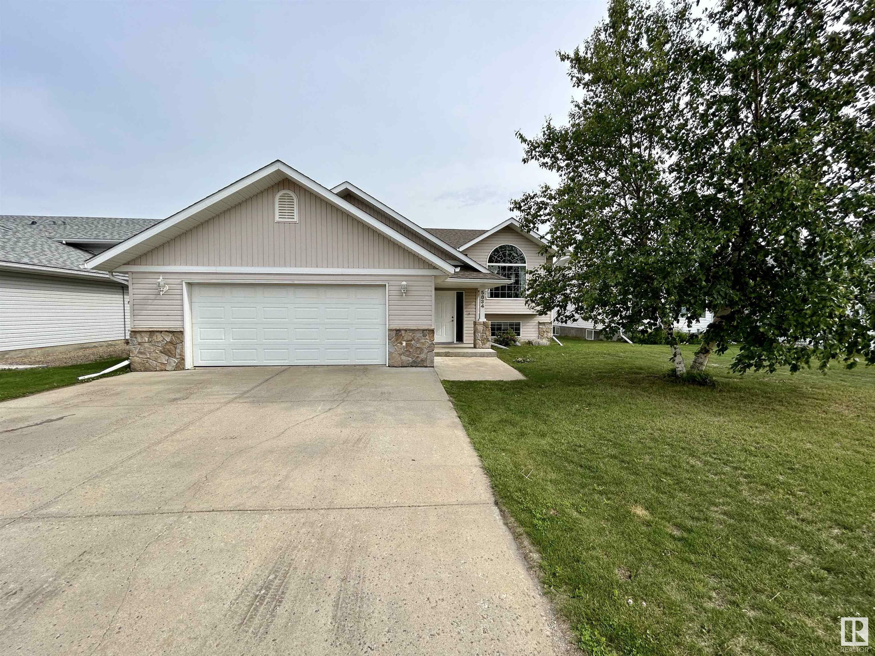 Property Photo: 5834 46 Avenue AB T0A 3A1