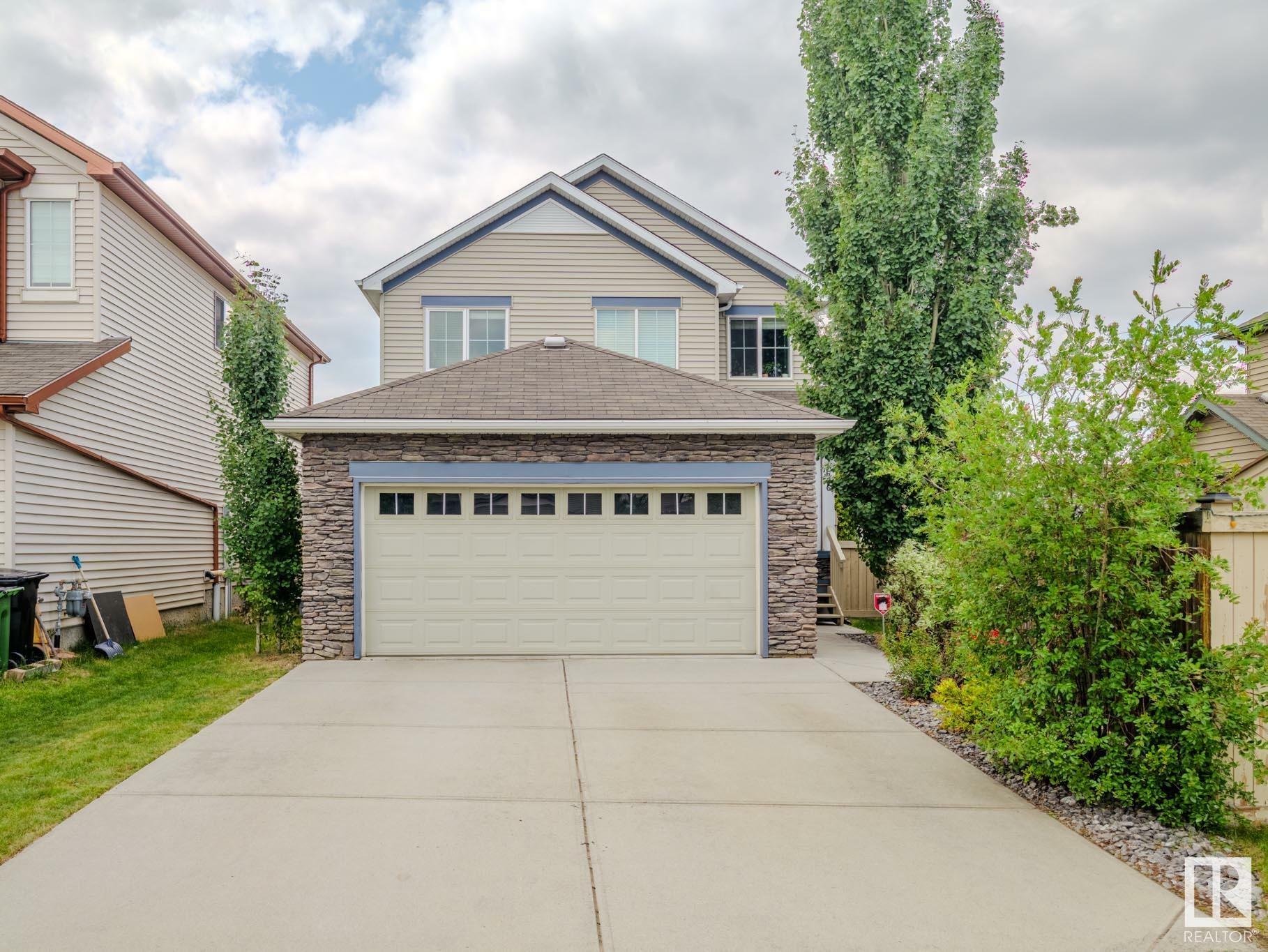 Photo de la propriété: 1626 63A Street SW AB T6X 0R8