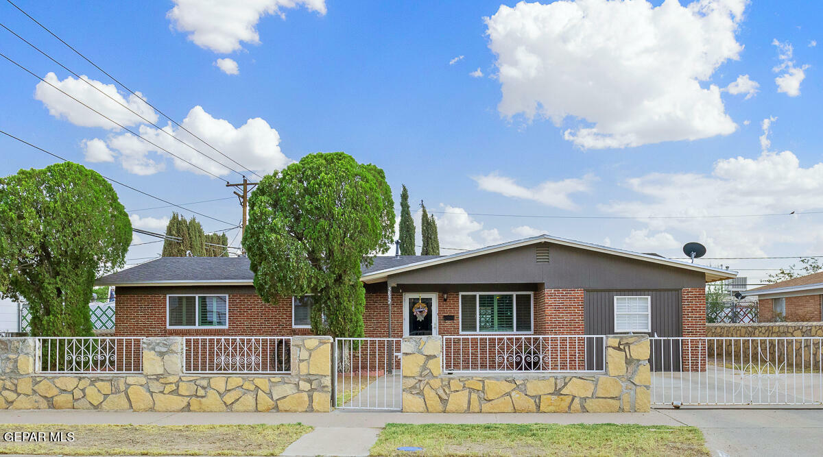 Property Photo:  5832 Galaxie Drive  TX 79924 