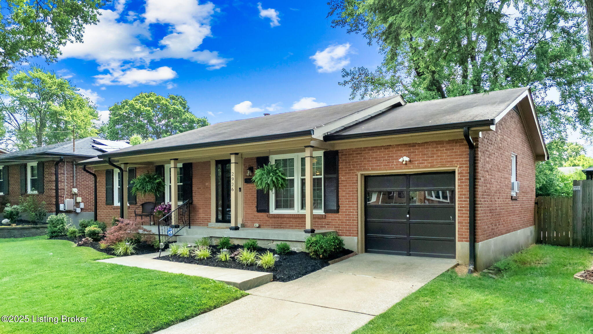 Property Photo: 2926 White Plains Rd KY 40218