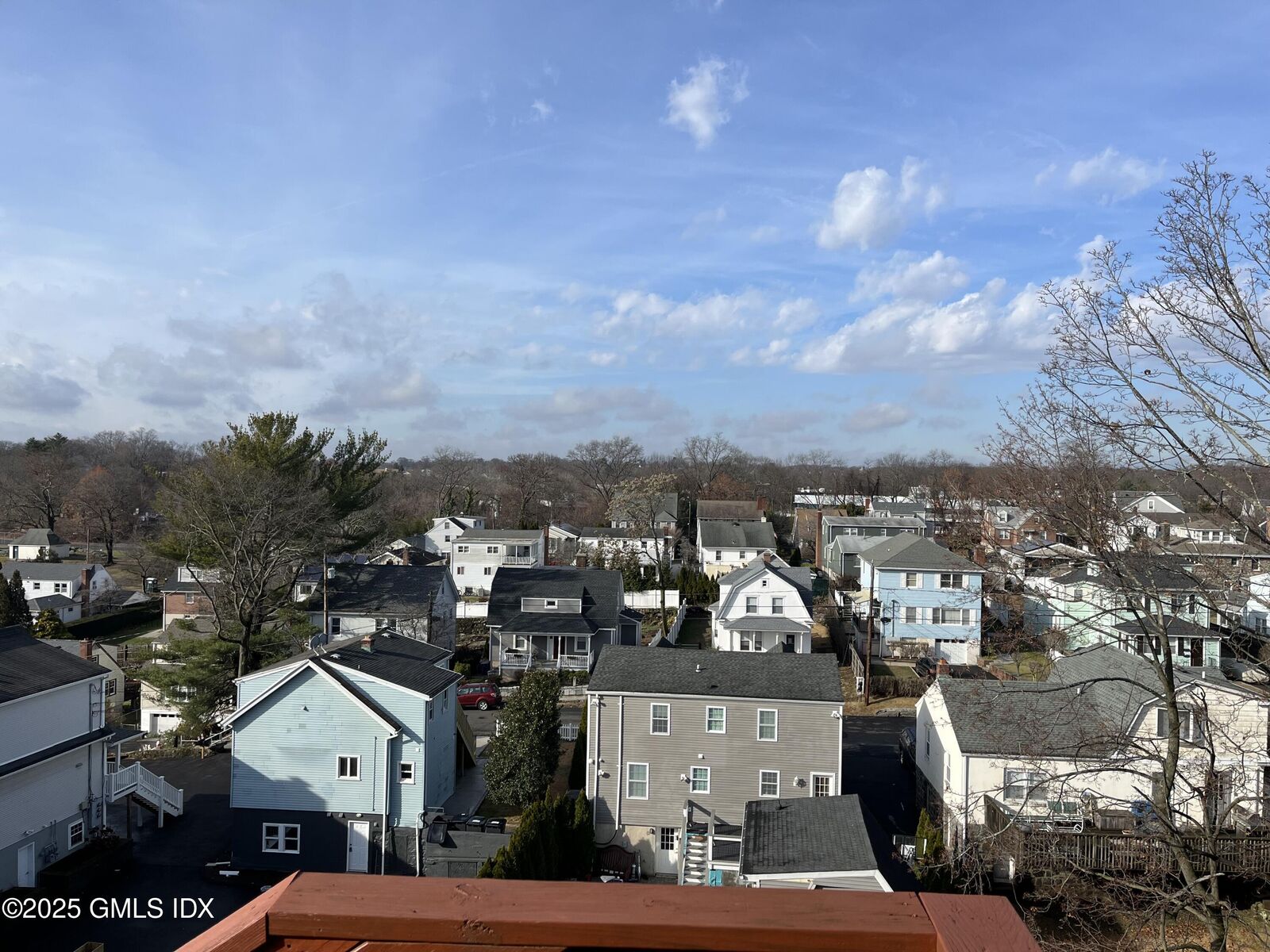 Property Photo: 34 Alexander Street 3 CT 06830