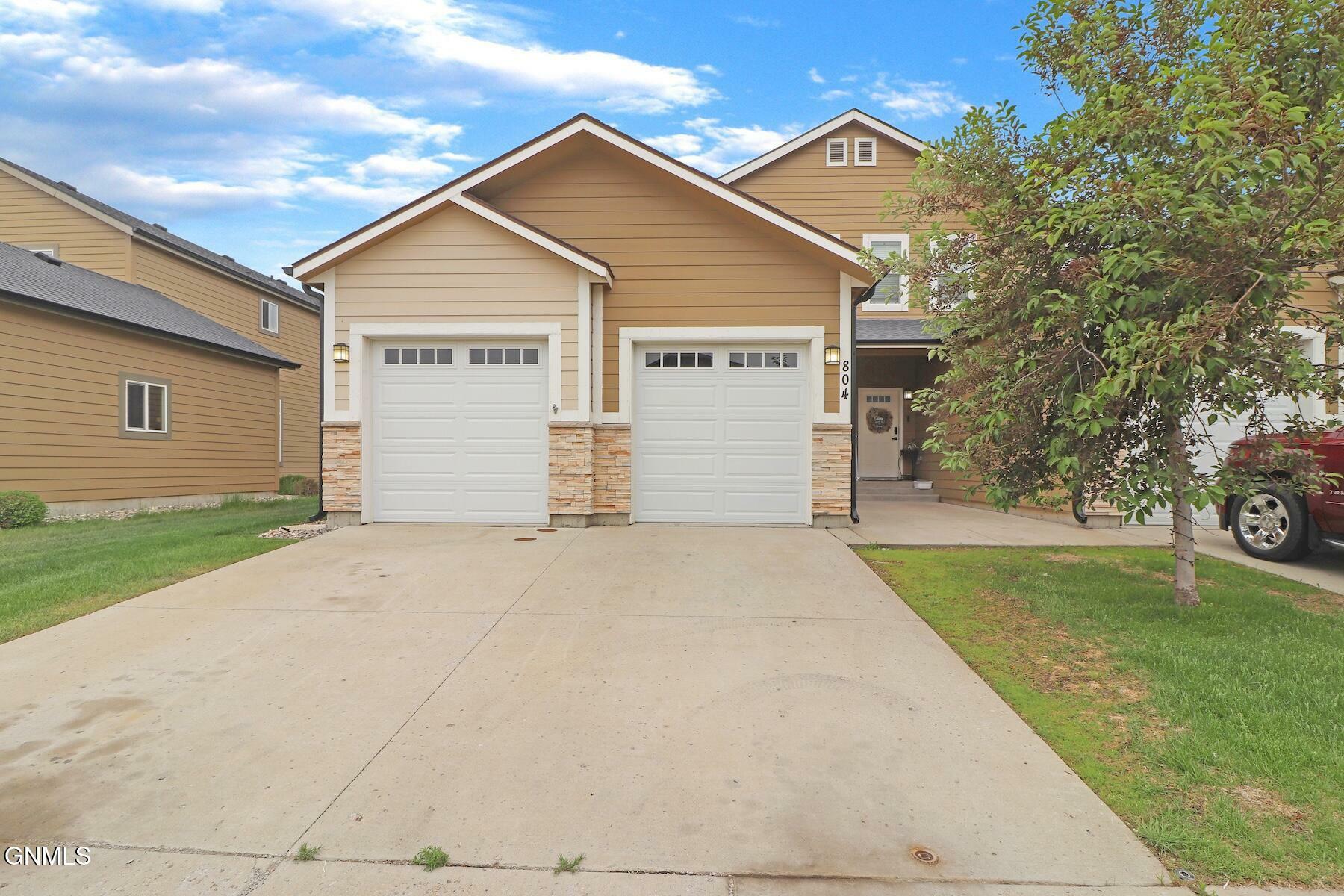 804 40th Street E  Williston ND 58801 photo