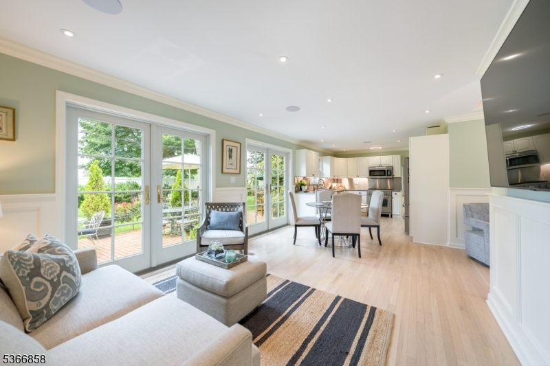 Property Photo: 10 Harvey Ct NJ 07901