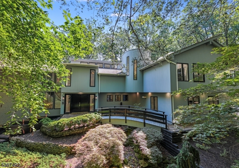 Property Photo: 17 Glenwood Rd NJ 07722
