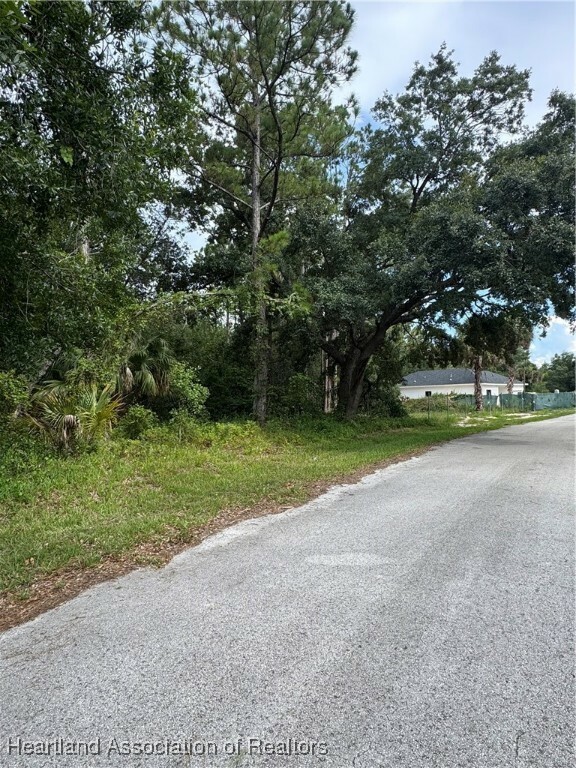 Property Photo: 1031 Mimosa Street FL 33852