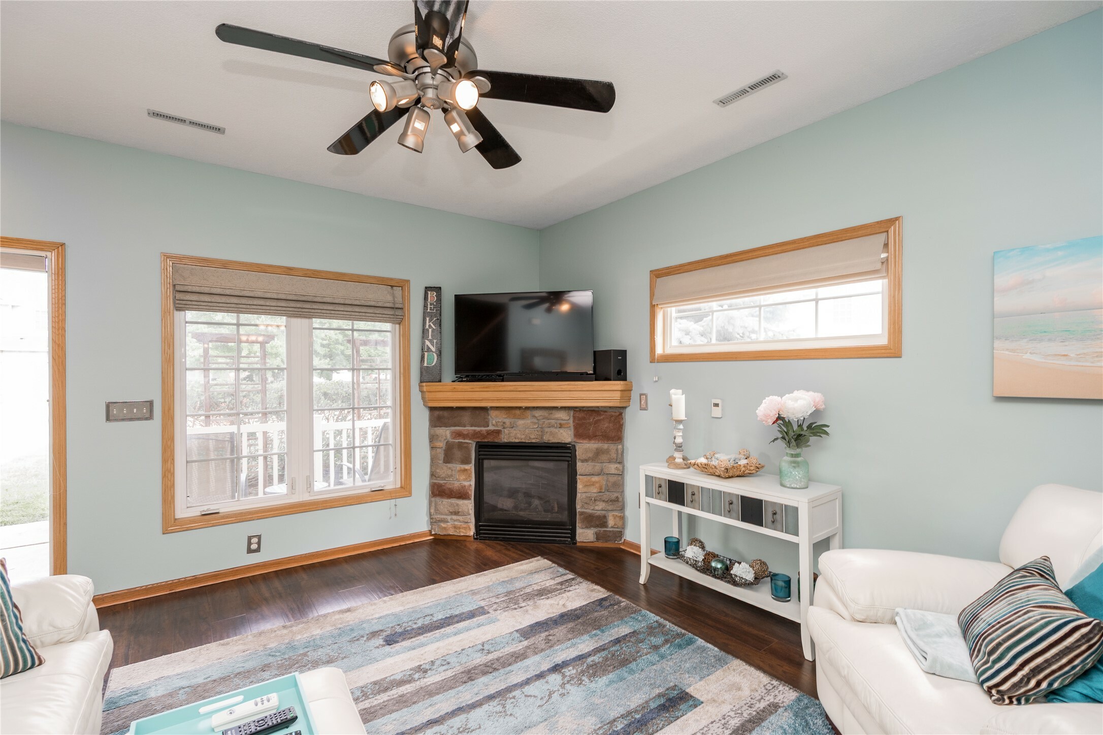 Property Photo: 500 N Valley Drive 1001 IA 50312