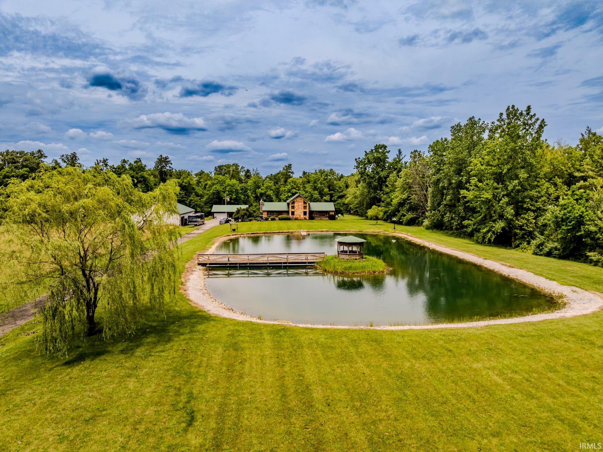 Property Photo: 4559 E 100 S IN 47348