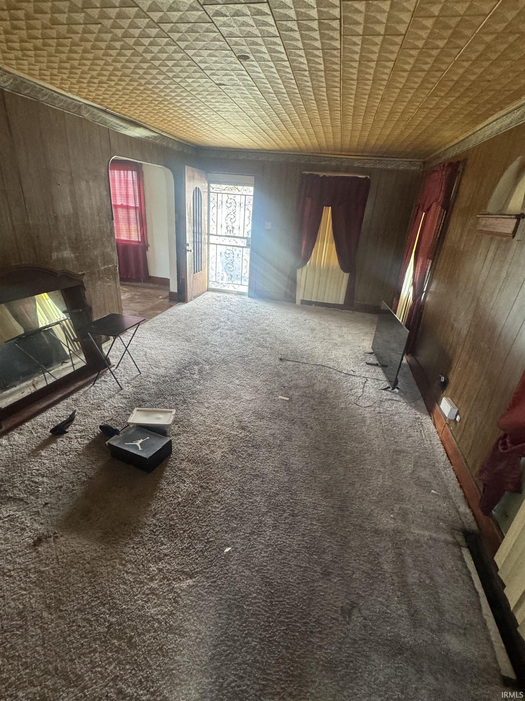 Property Photo:  527 E Leith Street  IN 46806 