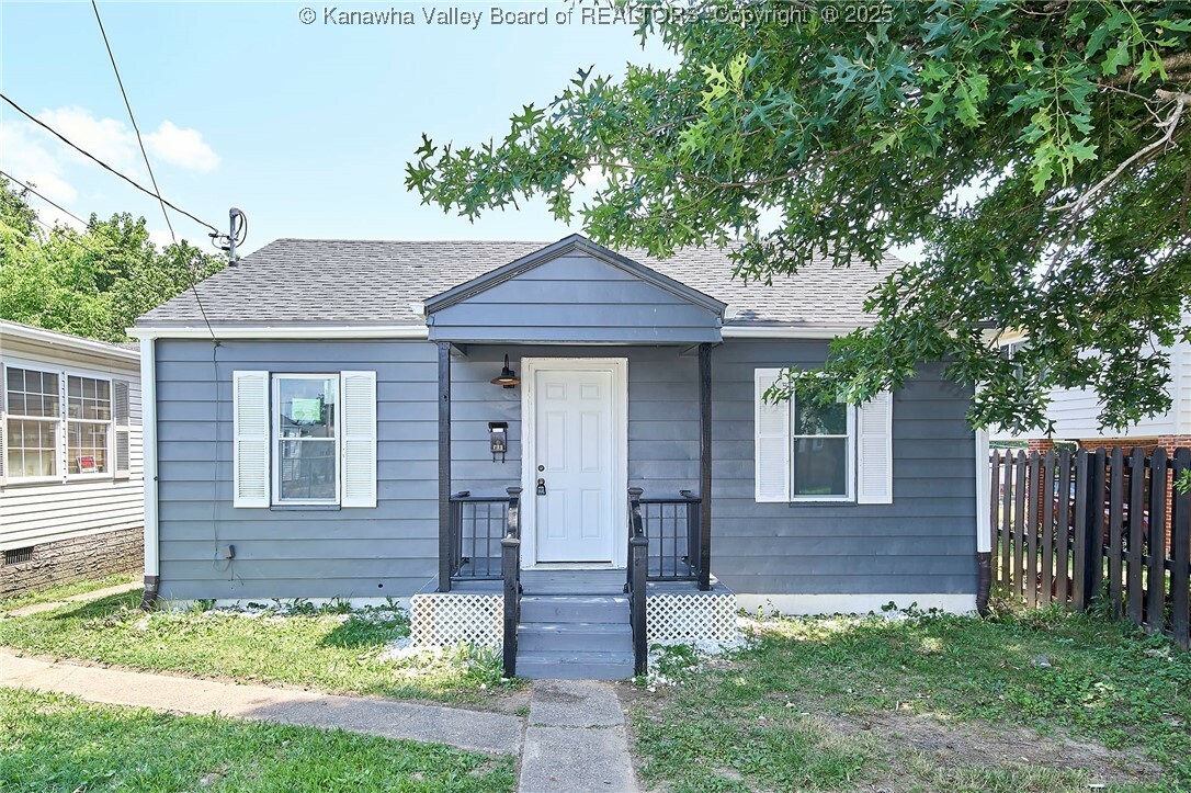 Property Photo: 508 19th Street WV 25064