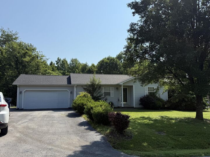 Property Photo:  772 Hopkins Cemetery Road  KY 40740 