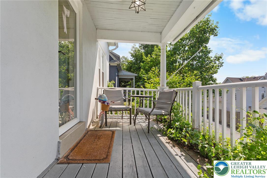 Property Photo: 827 Wilbur Street PA 18042