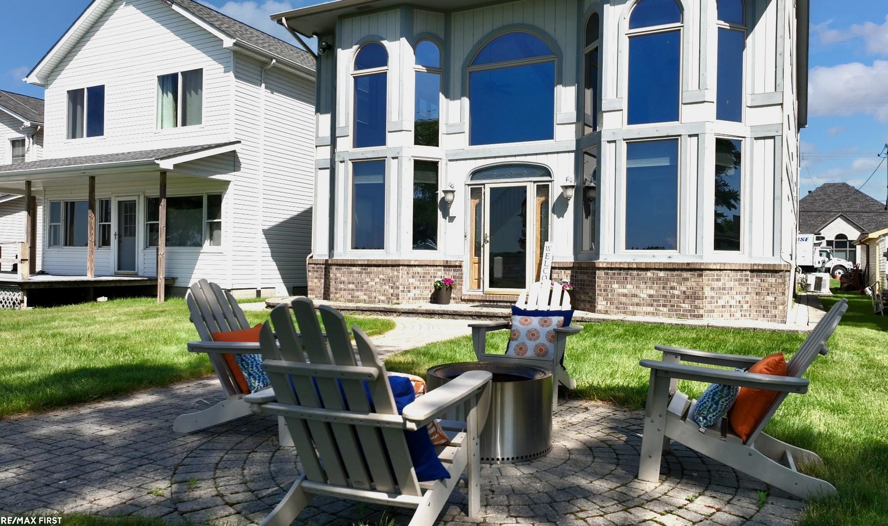 Property Photo:  10125 Saint John Drive  MI 48001 