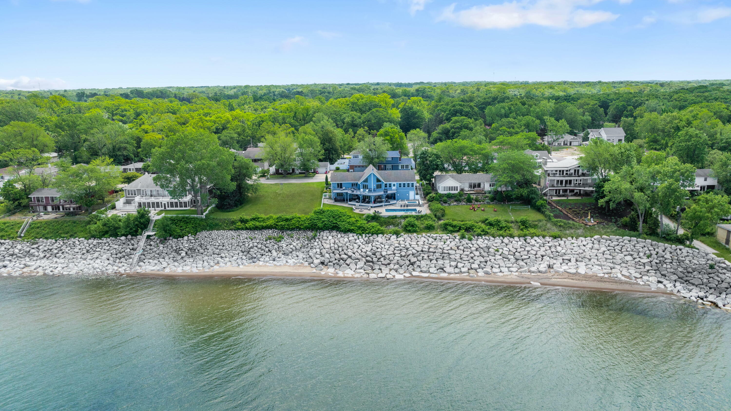 Property Photo: 1406 Shore Drive MI 49117