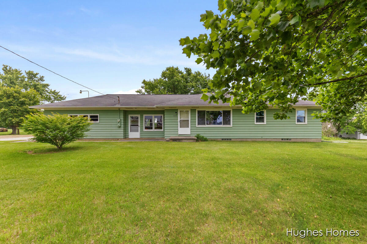 Property Photo: 7970 Burlingame Avenue SW MI 49315