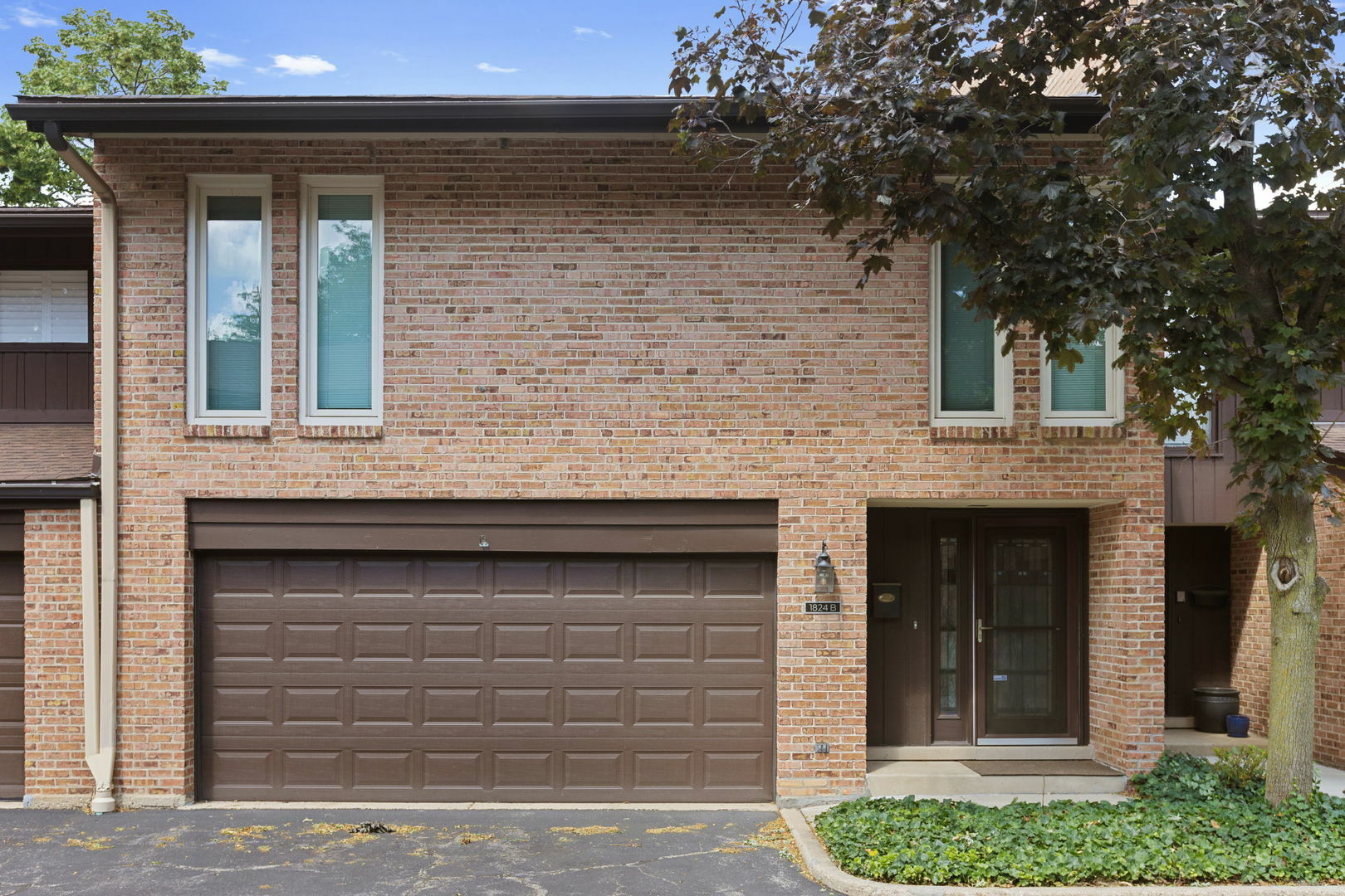 Property Photo:  1824 Wildberry Drive B  IL 60025 