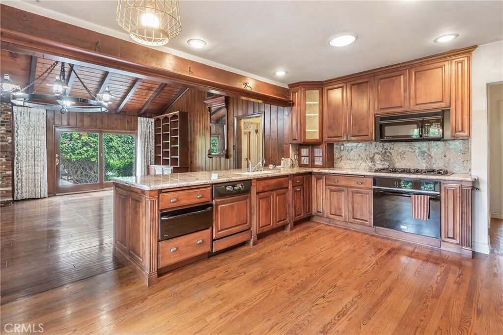 Property Photo: 2322 W 156th Street CA 90249
