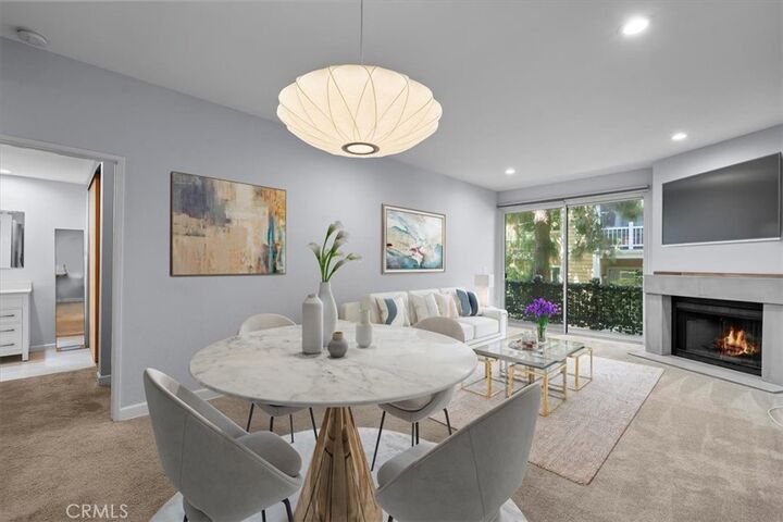 Property Photo: 8505 Gulana Avenue 4213 CA 90293