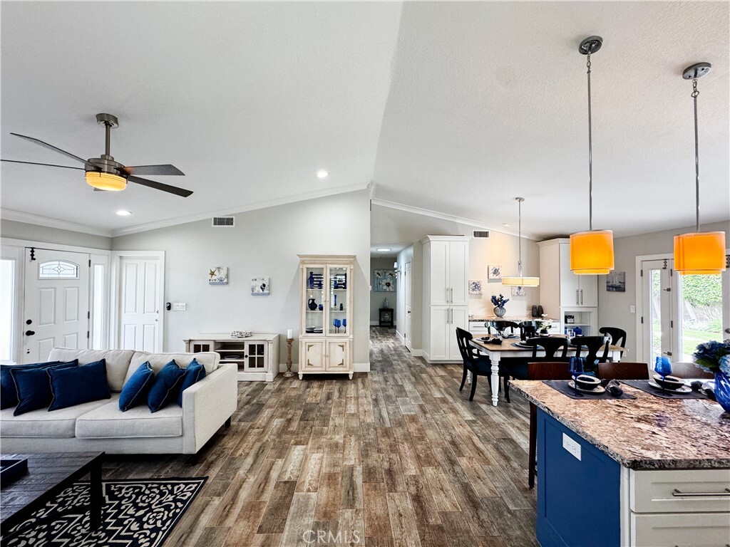 Property Photo: 20772 Hunter Lane CA 92646