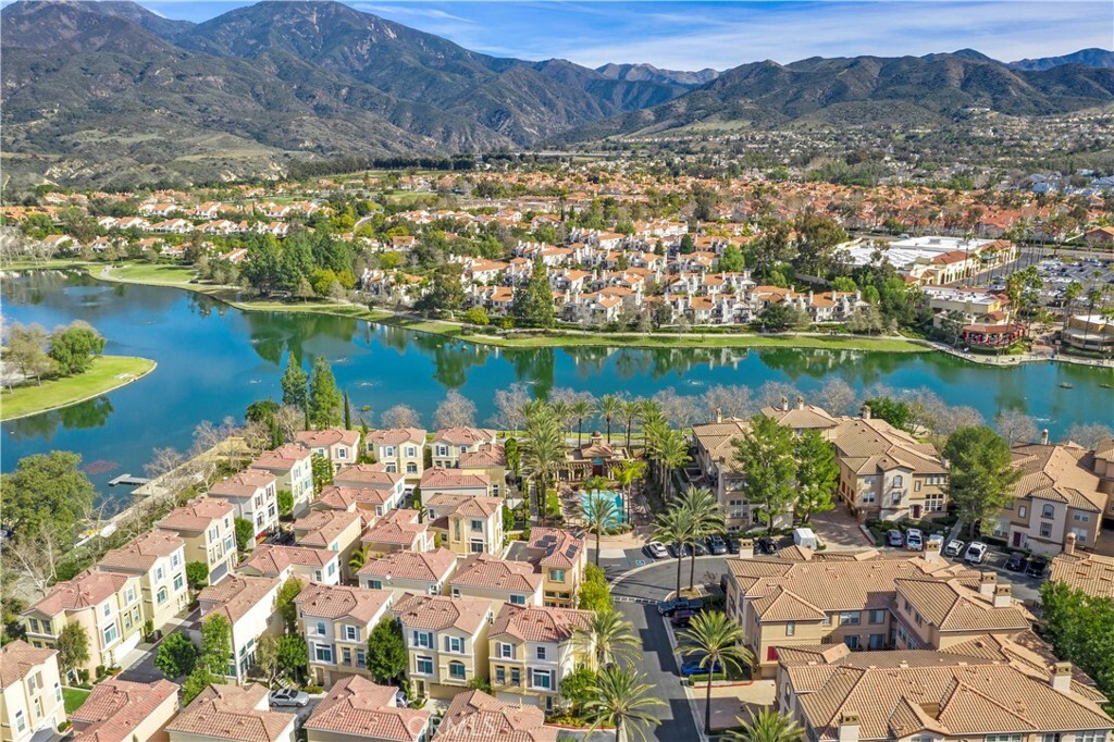 1 Montana Del Lago Drive  Rancho Santa Margarita CA 92688 photo