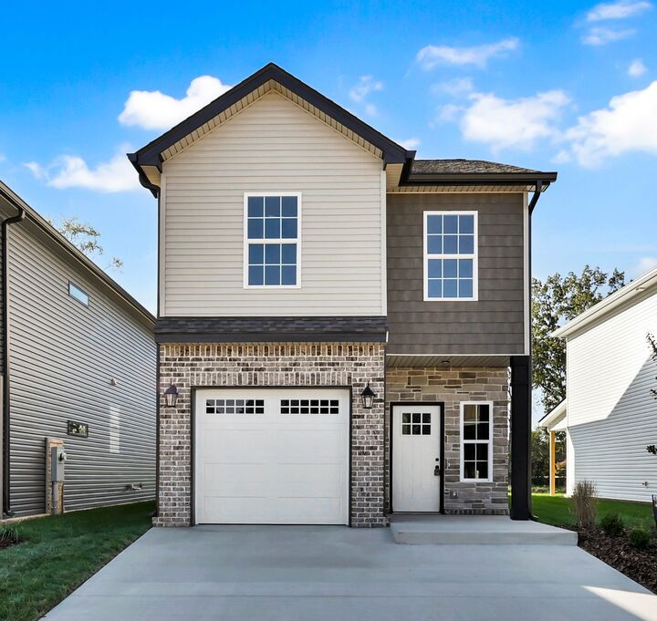 Property Photo:  35 Charleston Cove  TN 37043