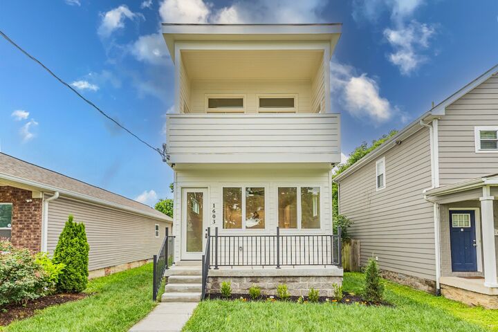 1603 16th Ave N  Nashville TN 37208 photo