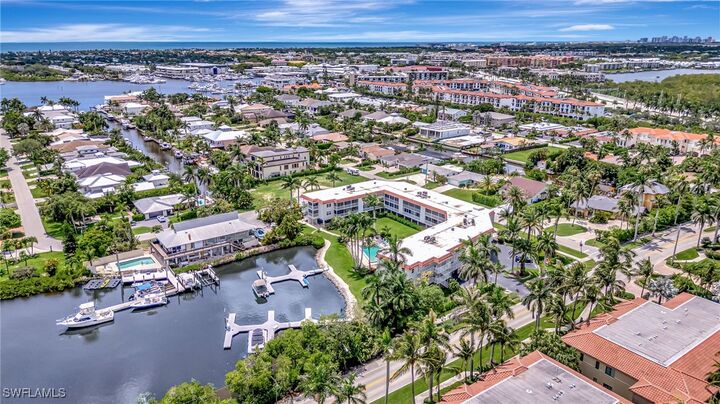 Property Photo: 1666 Osprey Avenue 106 FL 34102