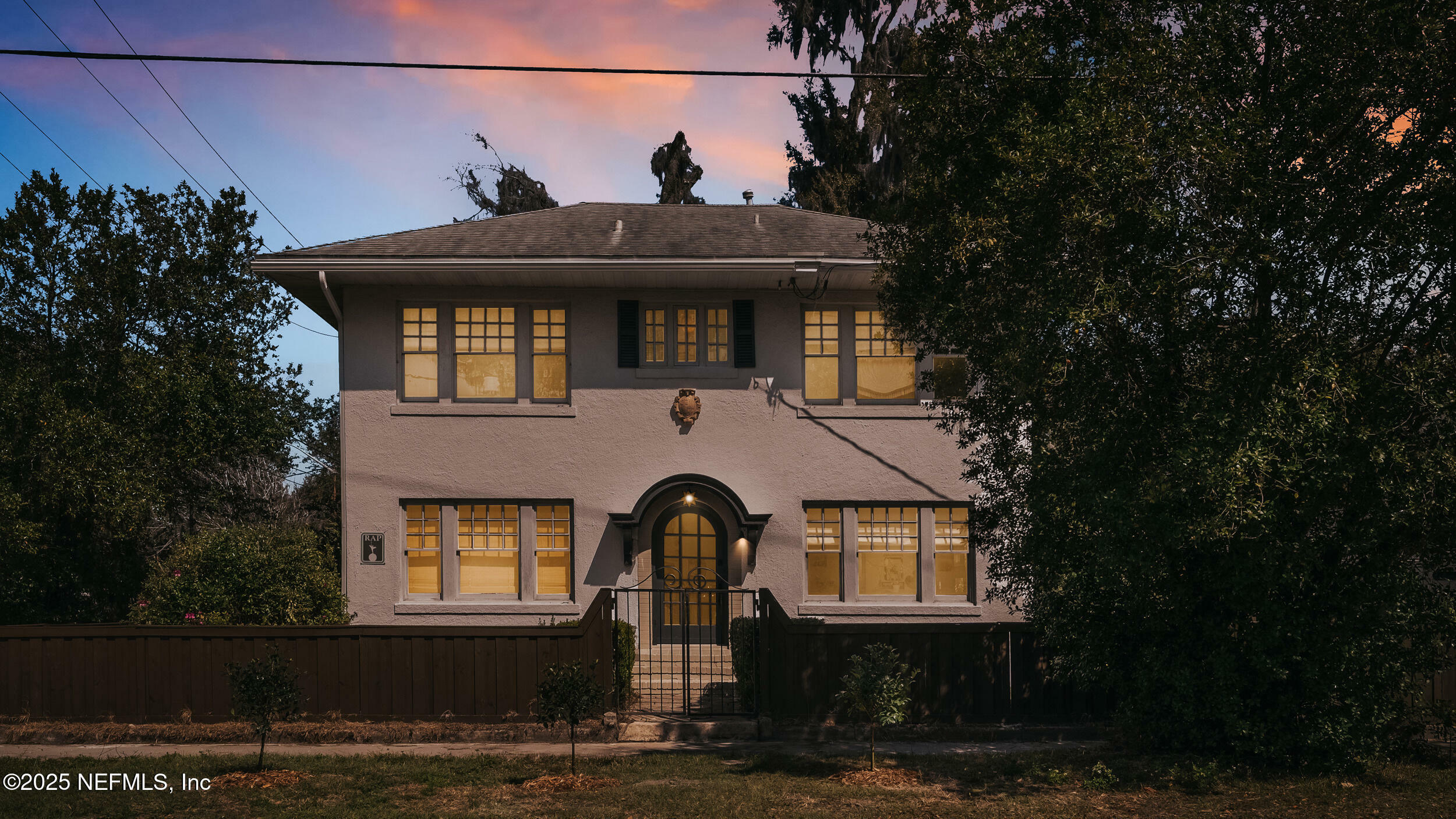 Property Photo: 1511 McDuff Avenue S FL 32205
