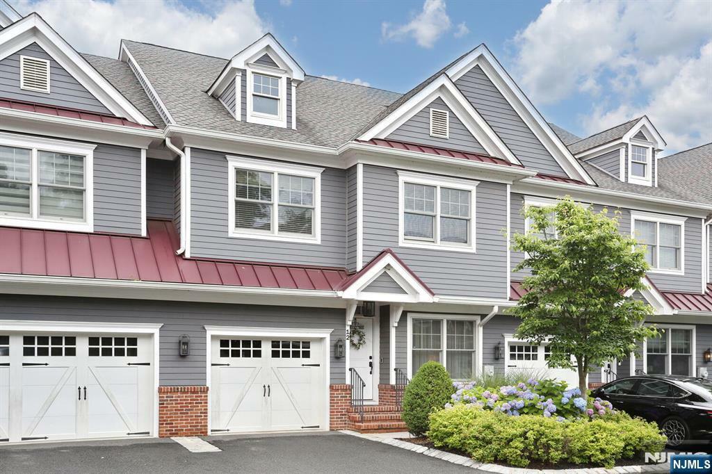 12 Barrister Court  Fair Lawn NJ 07410 photo