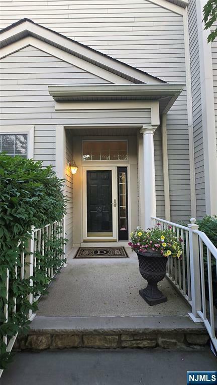 Property Photo:  1 Crest Court  NJ 07508 