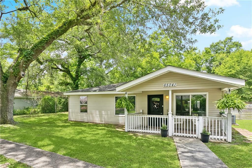 Property Photo: 65041 Hayes Street LA 70452