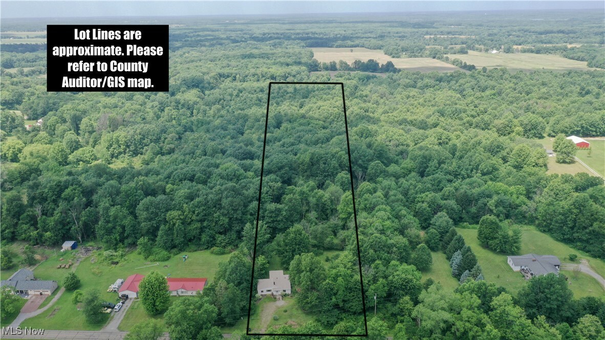 Property Photo: 8756 Cook Road OH 44460