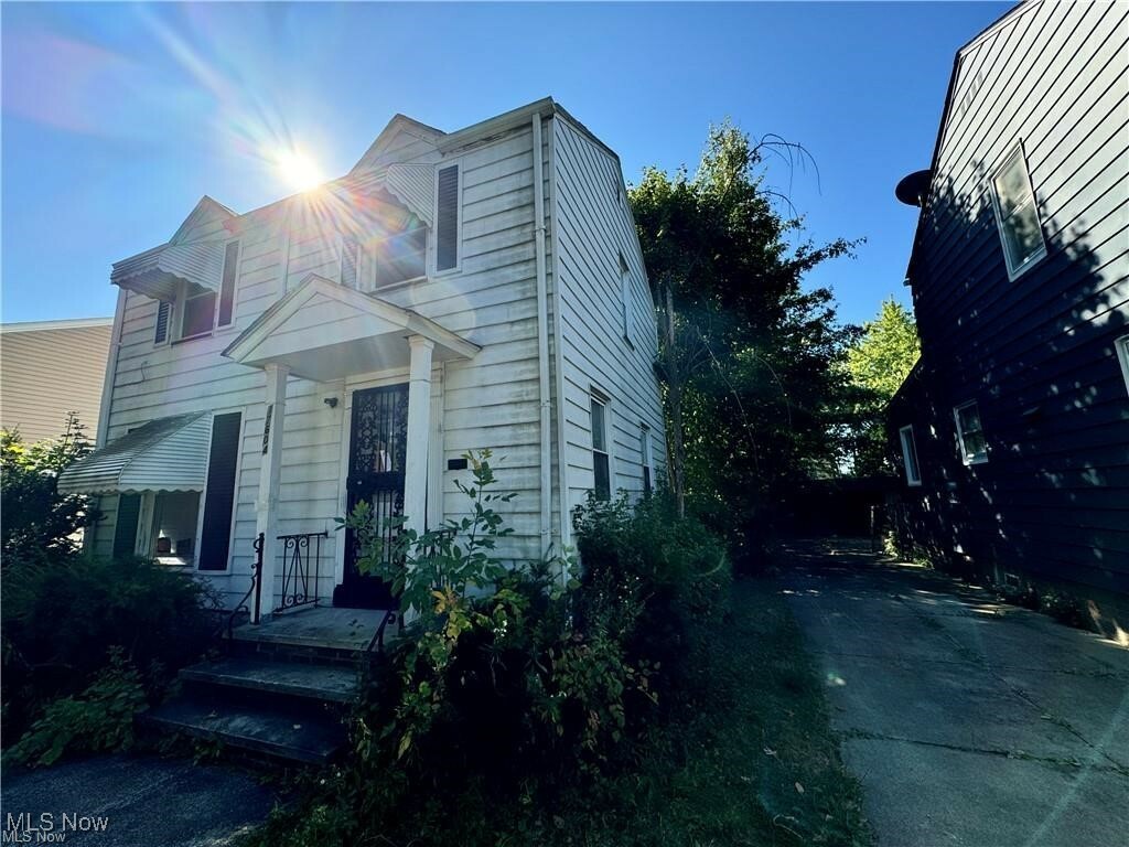 Property Photo: 17604 Walden Avenue OH 44128