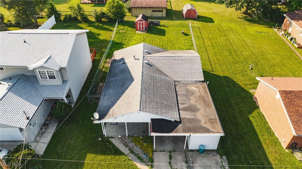 Property Photo:  204 W 8 1/2 Street  WV 26187 